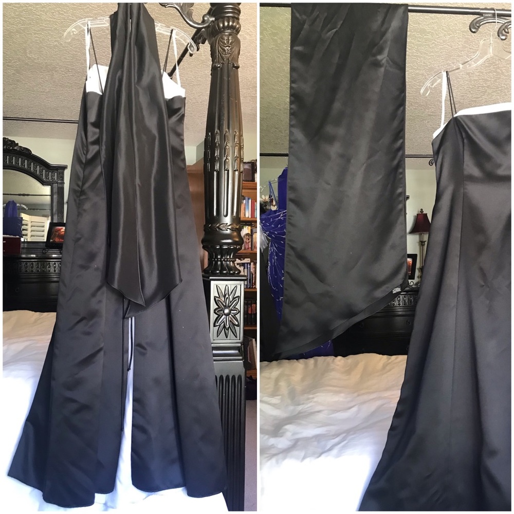 Prom Dress / A-Line Ball Gown - Size 10 - Picture 3 of 5